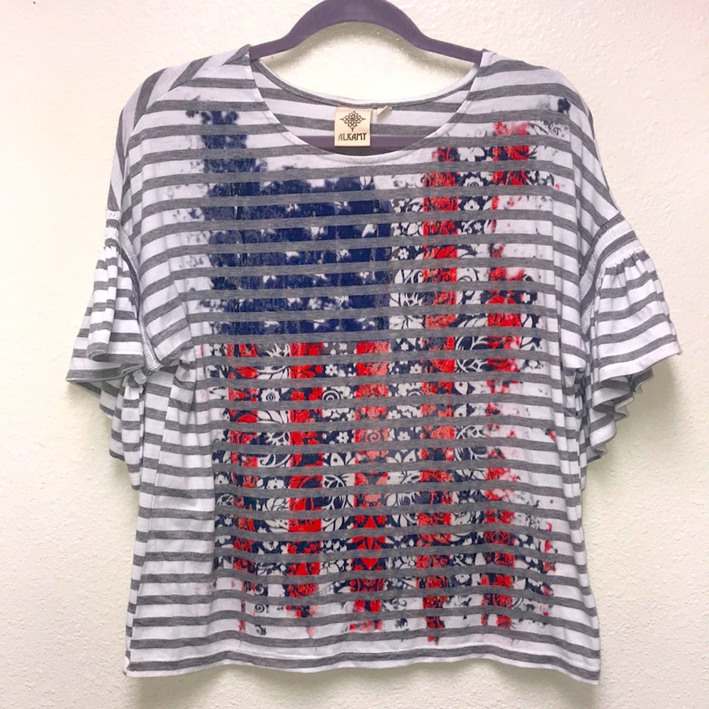 Alkamy Women’s Oversized Small Stripes Gray White AMERICAN Flag T-Shirt Top